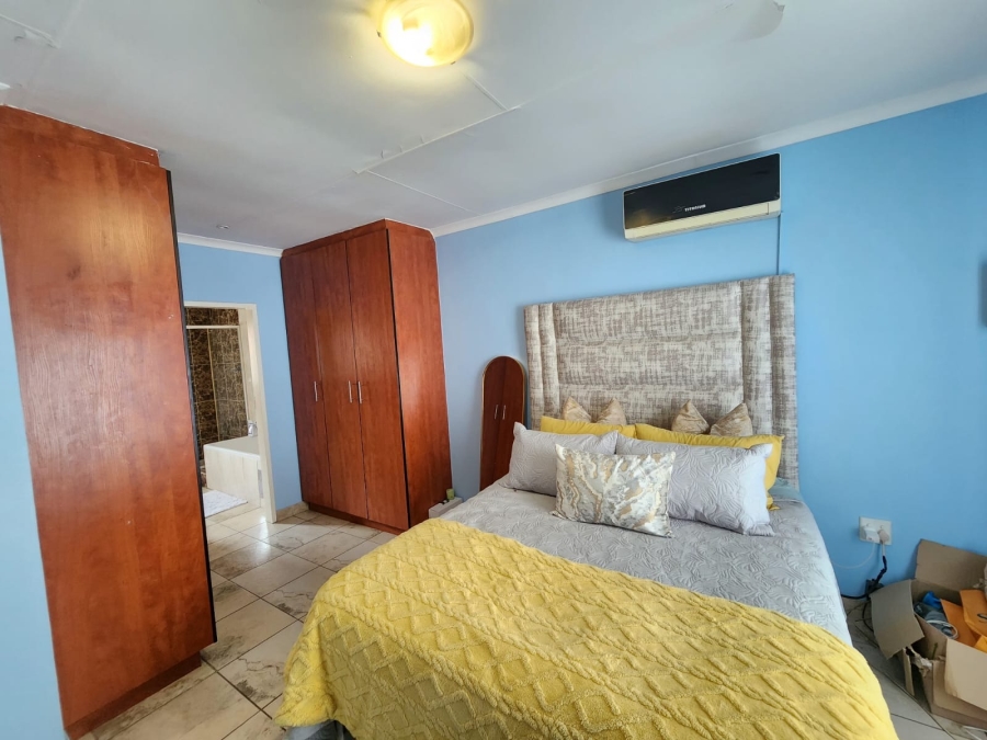 3 Bedroom Property for Sale in Waterval East North West